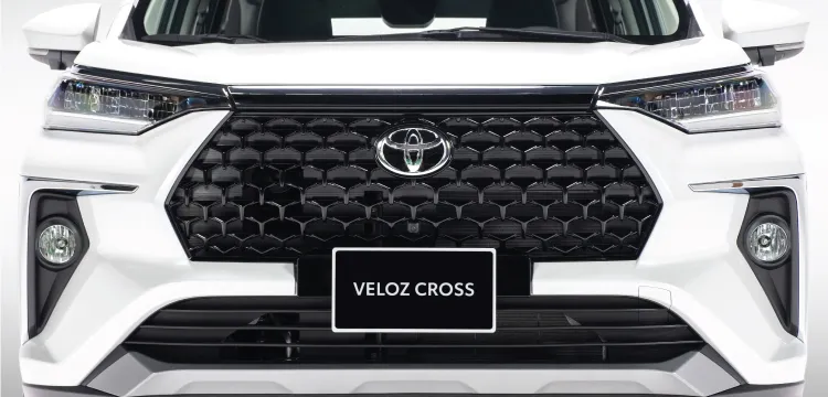 Toyota-Veloz-2022-luoi-tan-nhiet